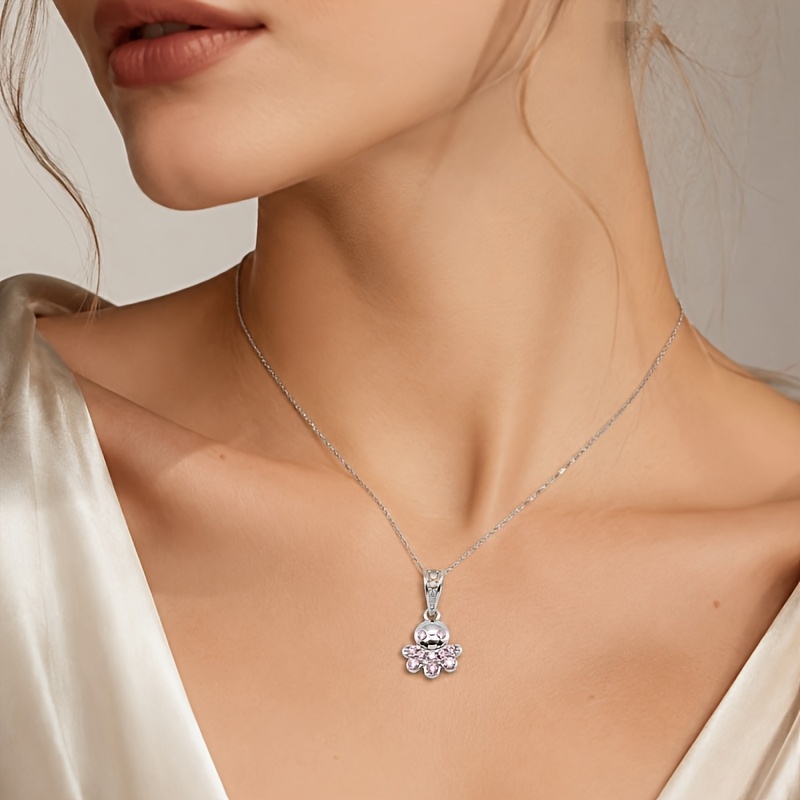 Retro Niche Design Stainless Steel Inlaid Zircon Pendant